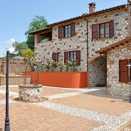 Sleeps 4 T241781 *