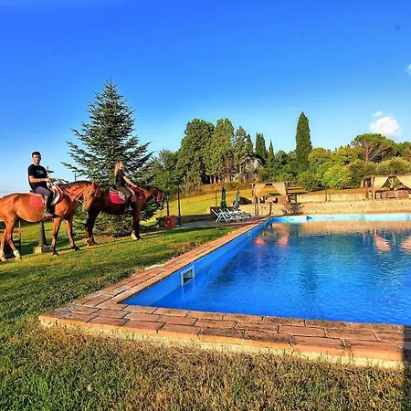 Sleeps 4 T241781 Otricoli